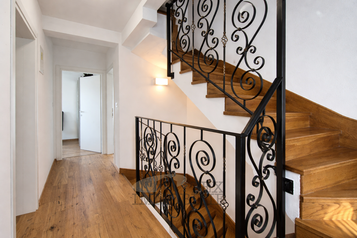 Bellissima casa vicino alla città di Parenzo