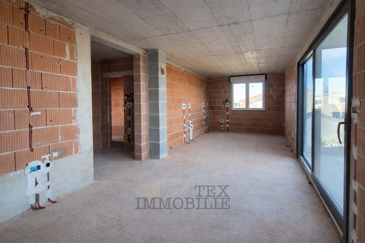 Wohnung mit Meerblick in der Nähe von Poreč – 78,23 m²