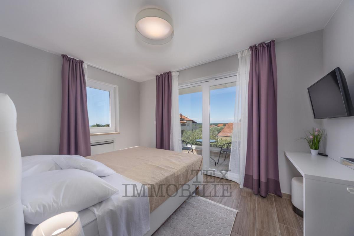 Villa con piscina vicino a Parenzo, 255,37 m2