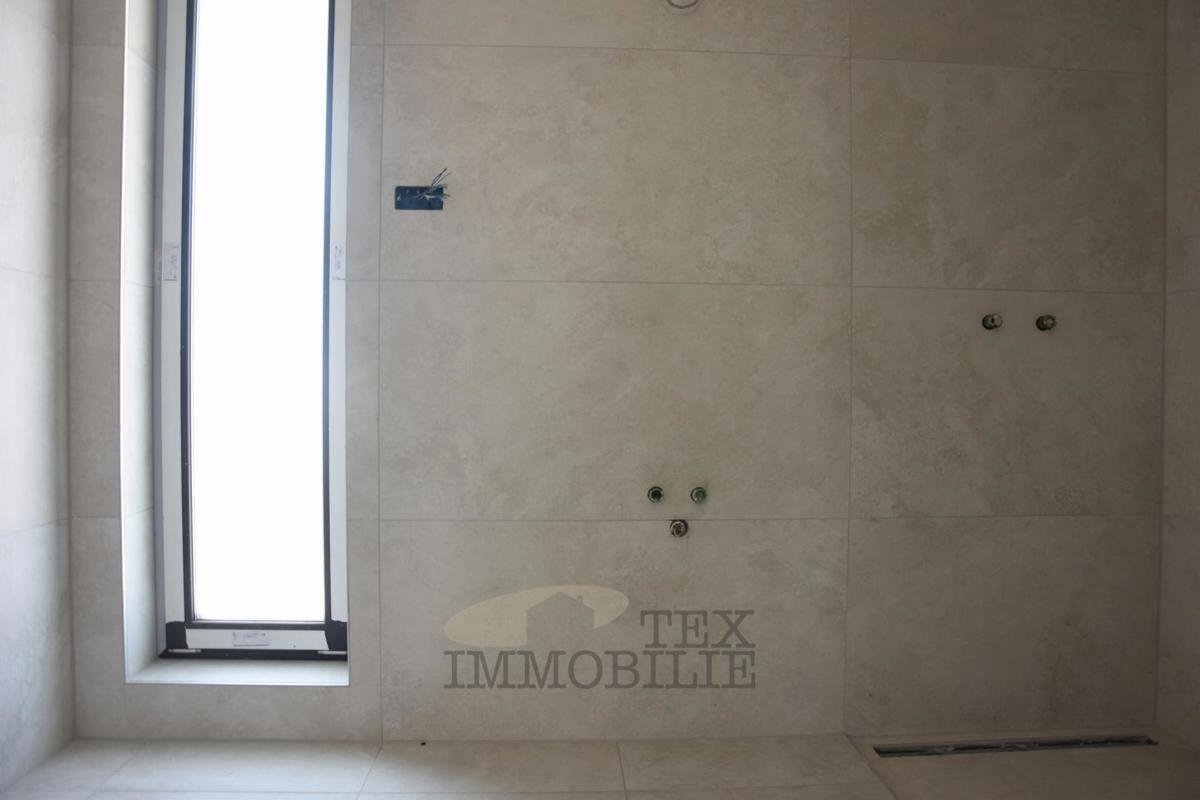 Bella villa moderna con piscina a Parenzo 