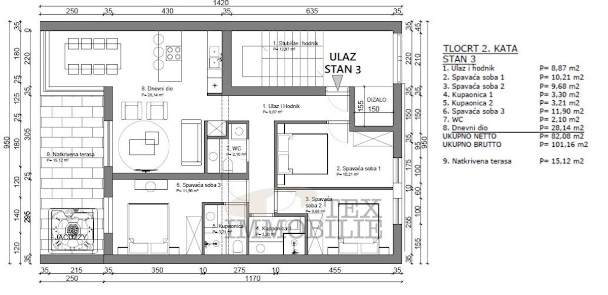 Parenzo, appartamento con tre camere da letto e vista mare