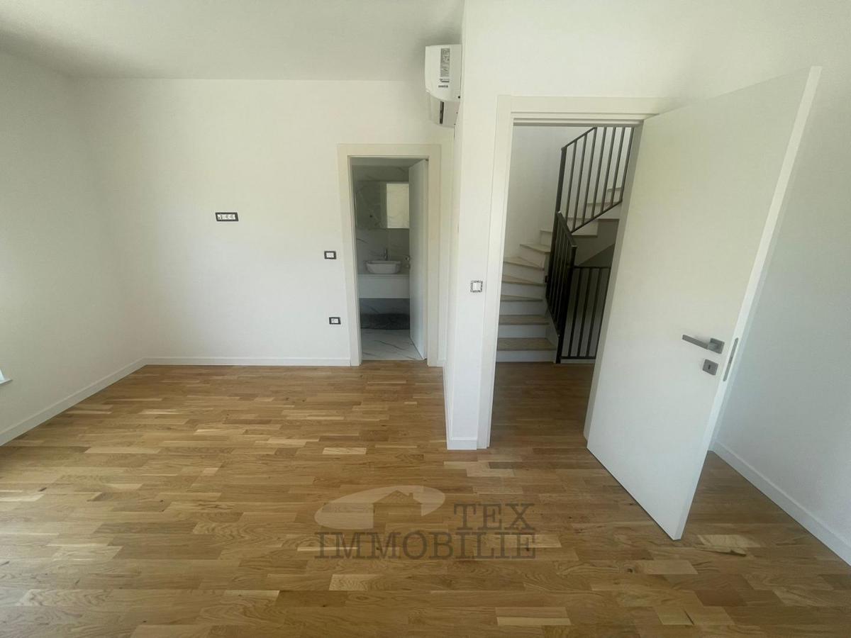 Casa a 7.7 km da Parenzo, 152 m2