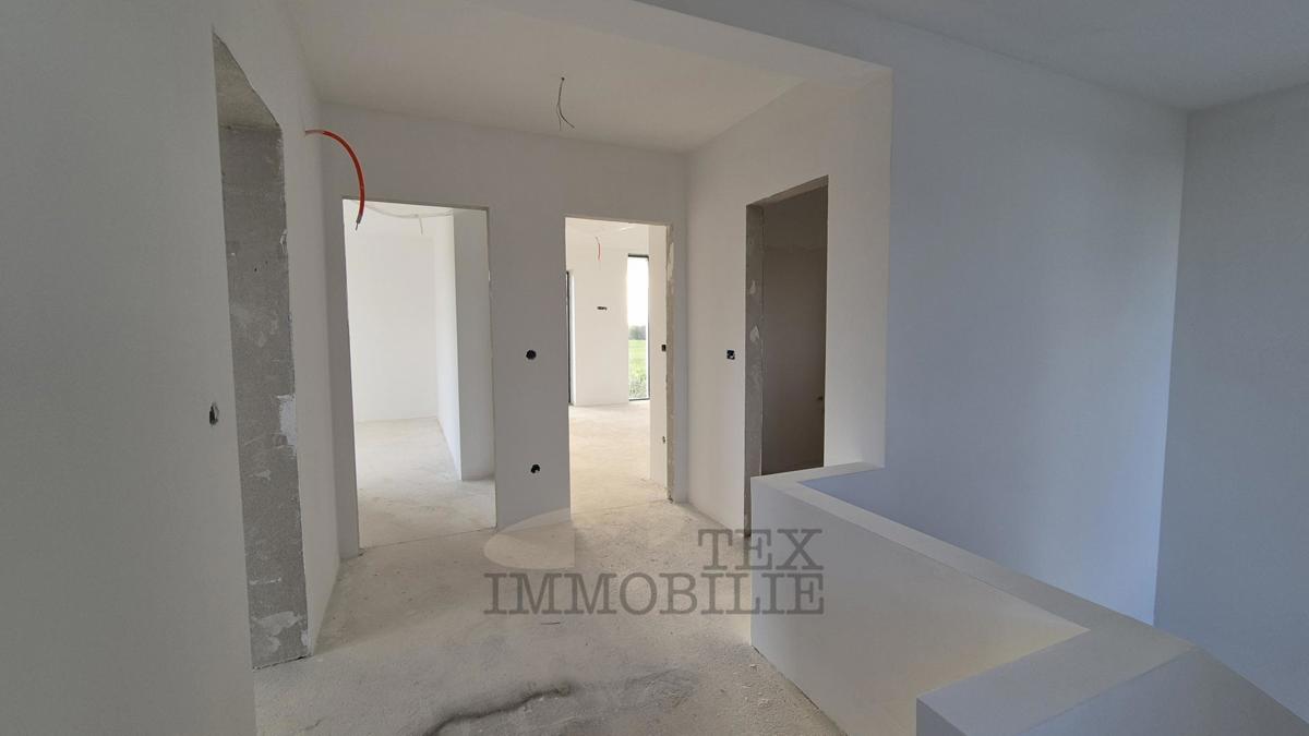 Casa con piscina vicino a Parenzo, 167 m2