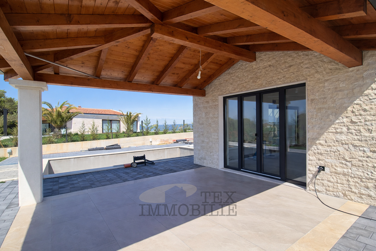 Villa moderna con piscina vicino a Parenzo 