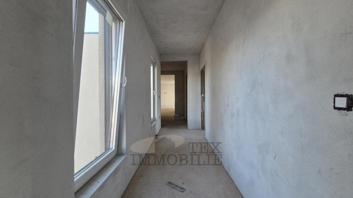 Parenzo, attico con tre camere da letto - E