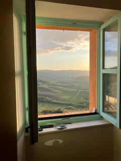 Motovun – Affascinante Casa in Pietra con Terrazza e Vista Panoramica