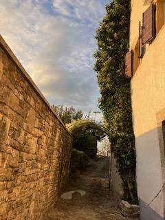 Motovun – Affascinante Casa in Pietra con Terrazza e Vista Panoramica