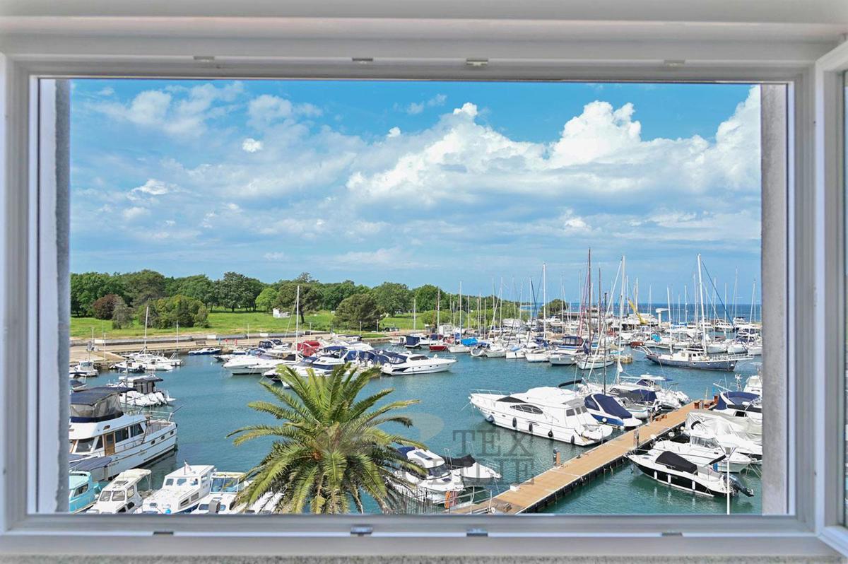 Appartamento con Vista Mare Mozzafiato ed Unica