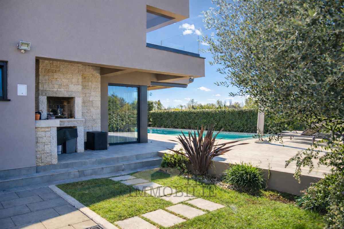 Una villa unica di architettura superiore a Parenzo