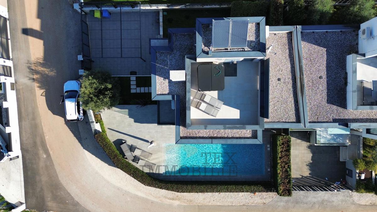 Una villa unica di architettura superiore a Parenzo