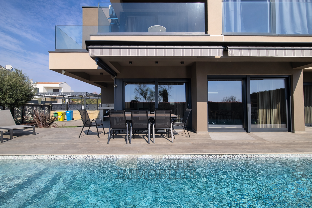 Una villa unica di architettura superiore a Parenzo