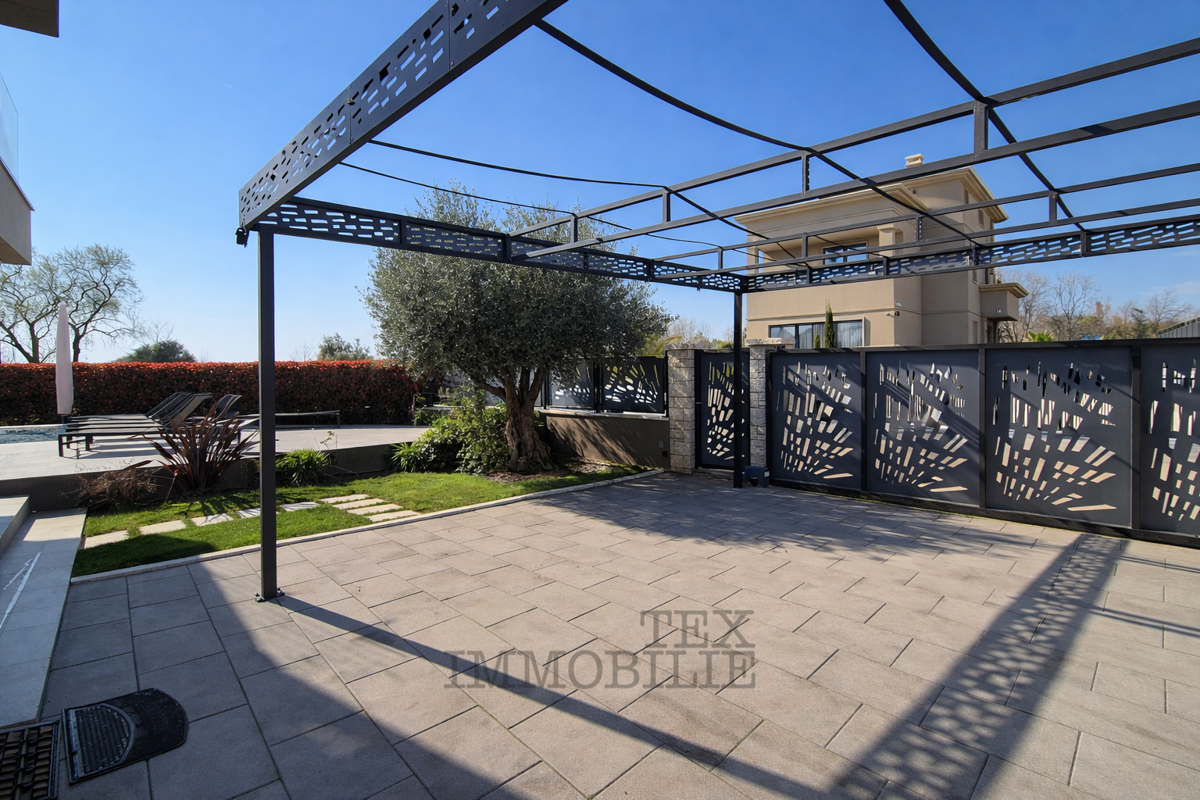 Una villa unica di architettura superiore a Parenzo