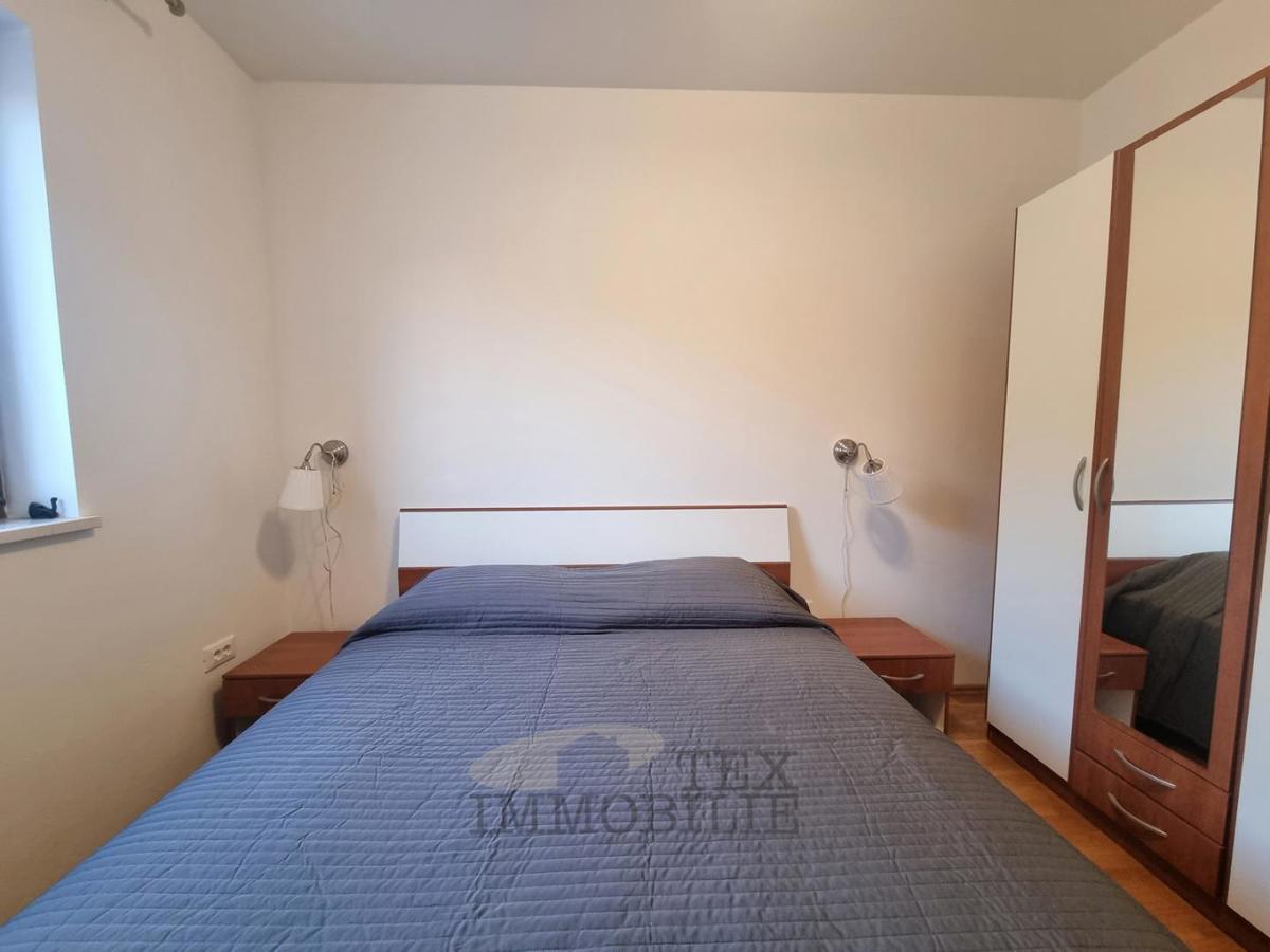 NOVIGRAD! Appartamento al piano terra con 1 camera da letto – ideale per le vacanze o per viverci tutto l’anno!