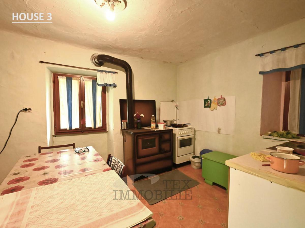 Autentico borgo istriano con potenziale illimitato