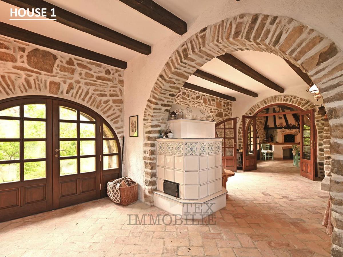 Autentico borgo istriano con potenziale illimitato