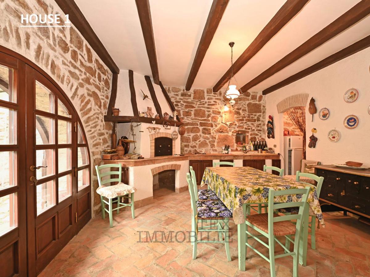 Autentico borgo istriano con potenziale illimitato