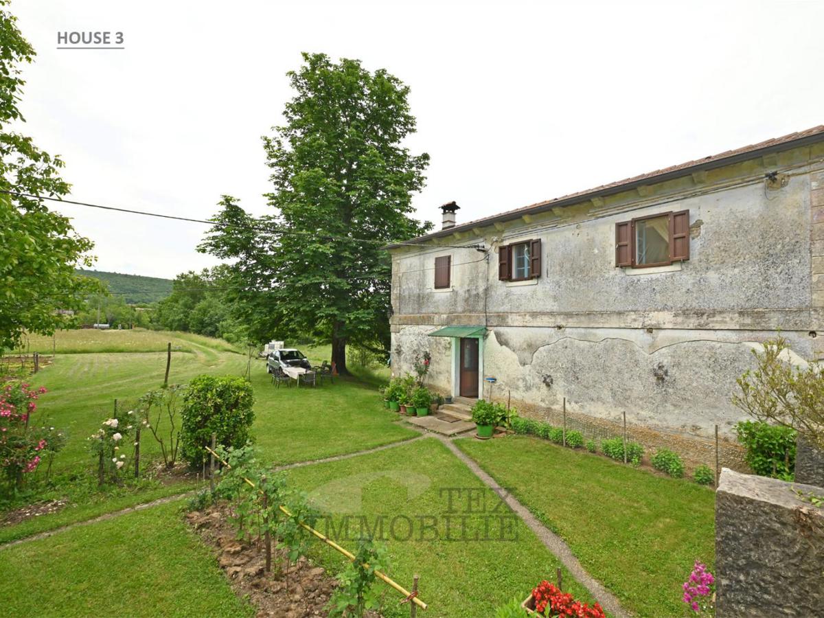 Autentico borgo istriano con potenziale illimitato