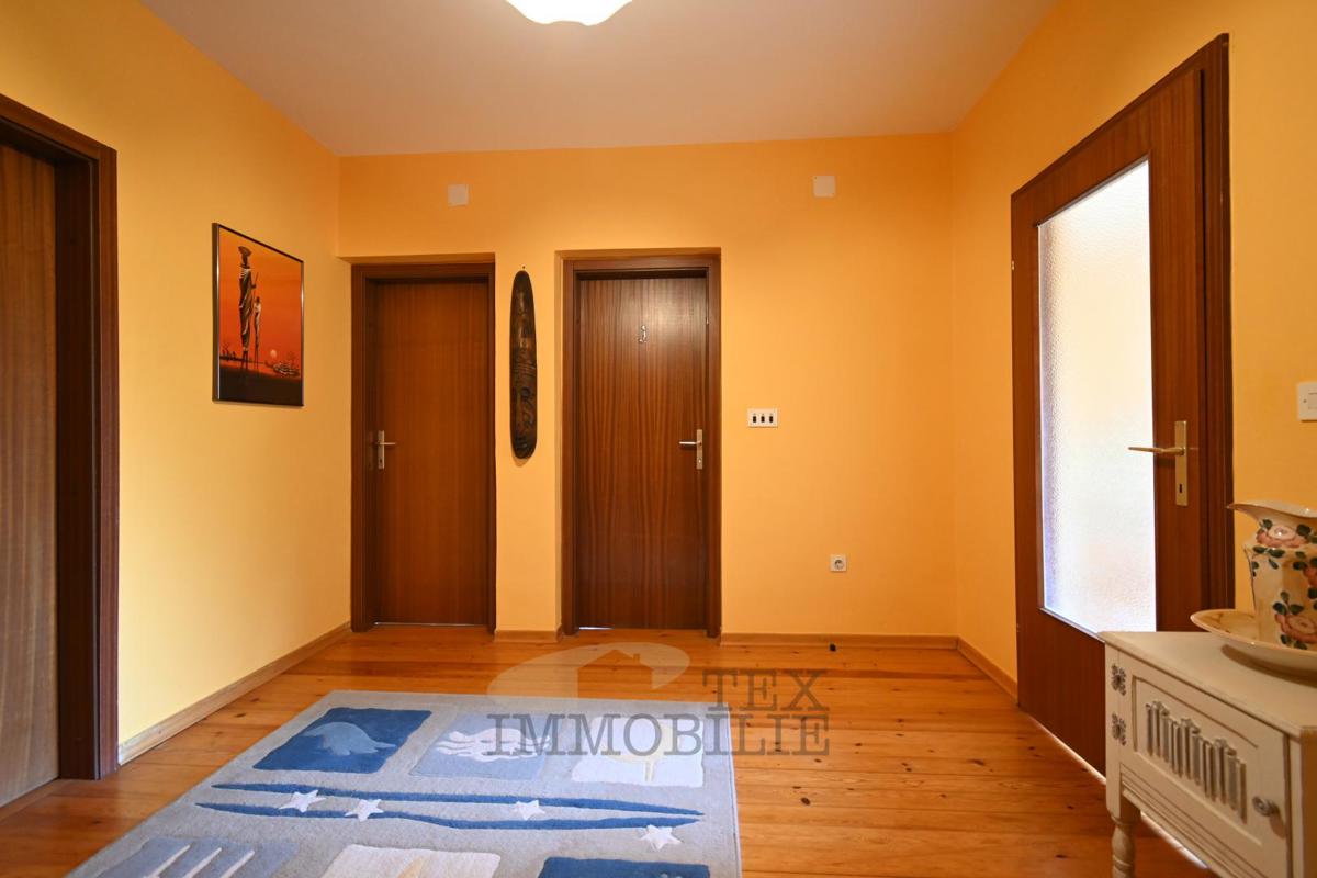 Casa spaziosa con annesso e ampio giardino – a 6 km da Parenzo