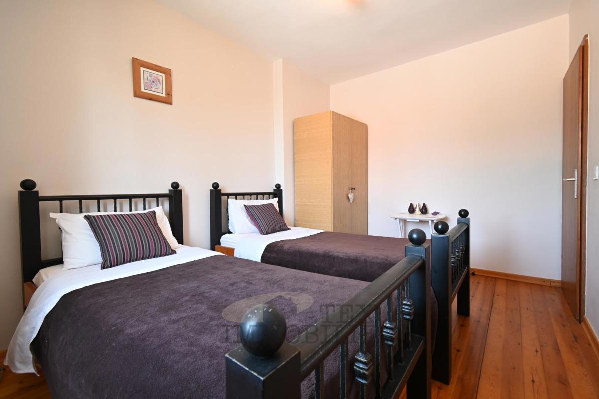 Casa spaziosa con annesso e ampio giardino – a 6 km da Parenzo