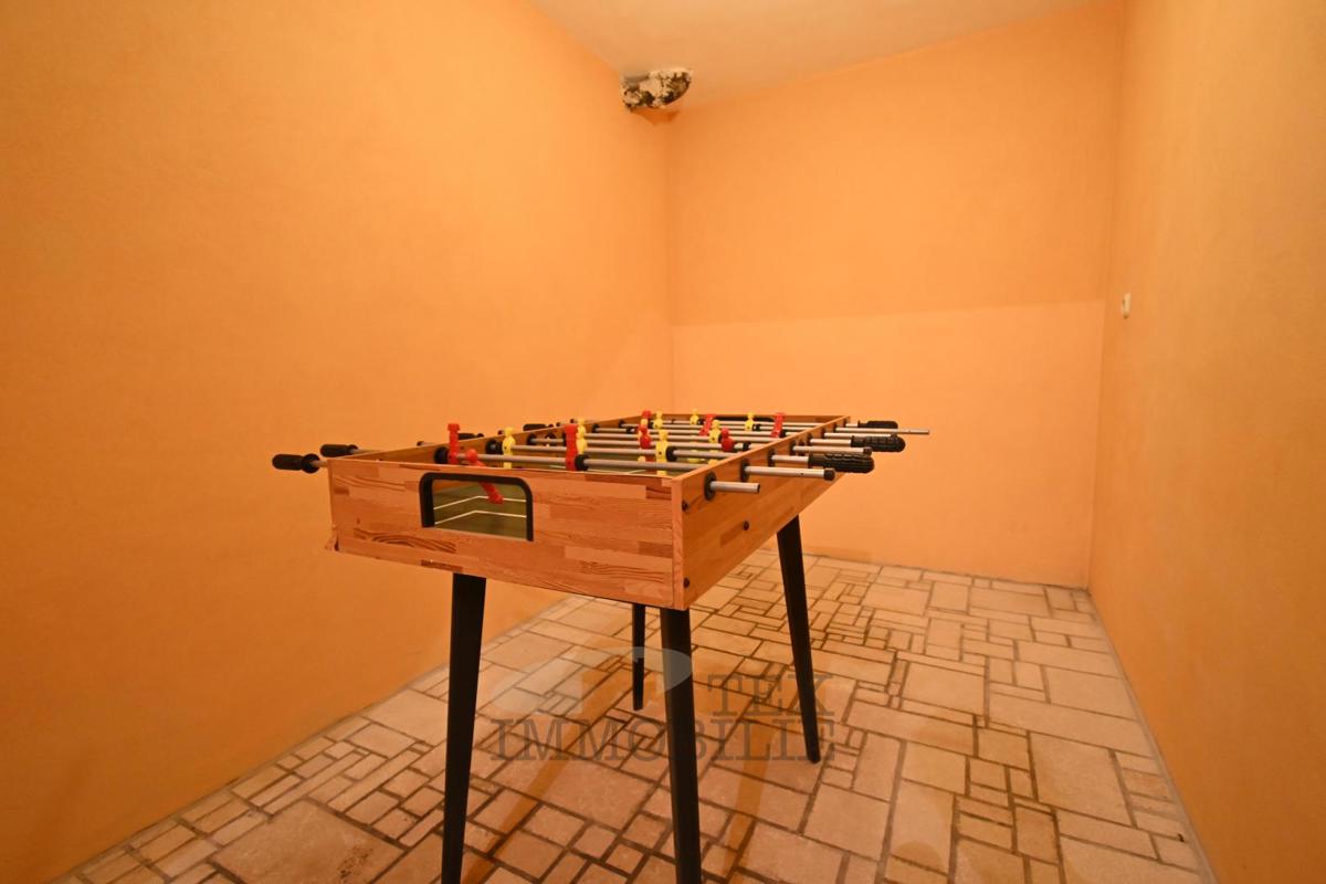 Casa spaziosa con annesso e ampio giardino – a 6 km da Parenzo