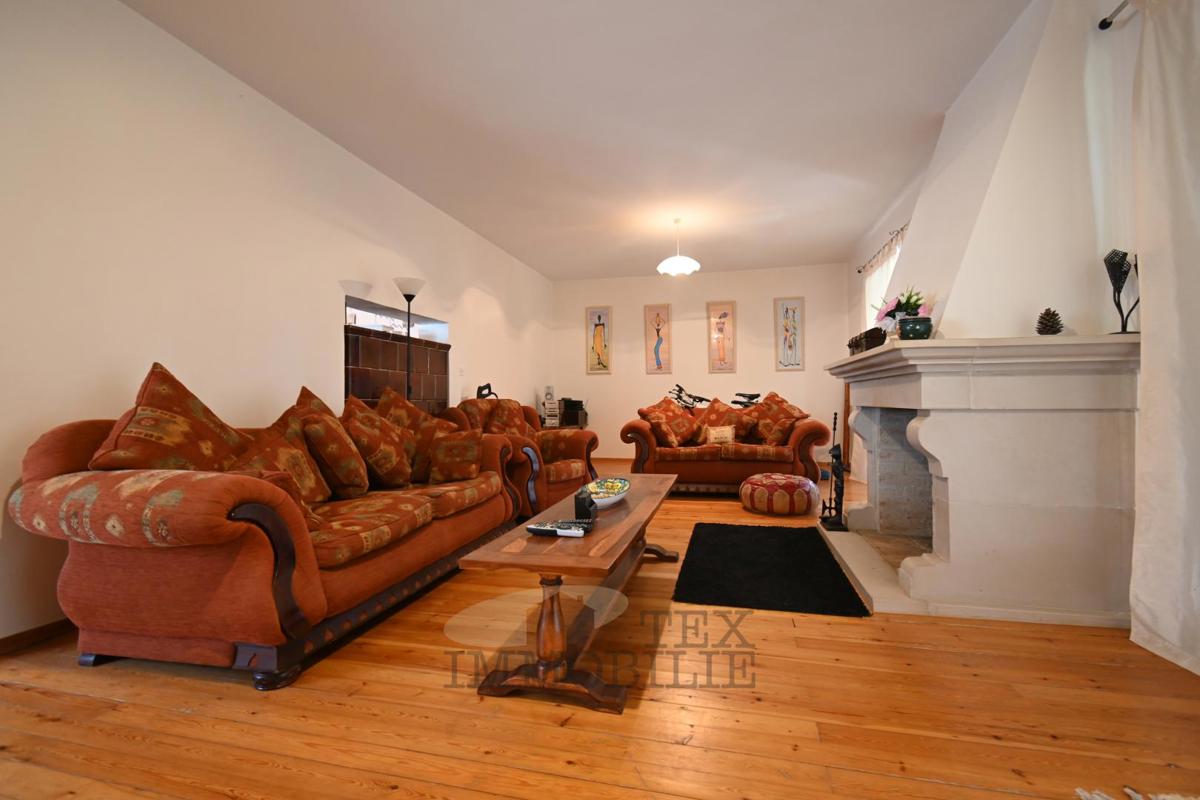 Casa spaziosa con annesso e ampio giardino – a 6 km da Parenzo