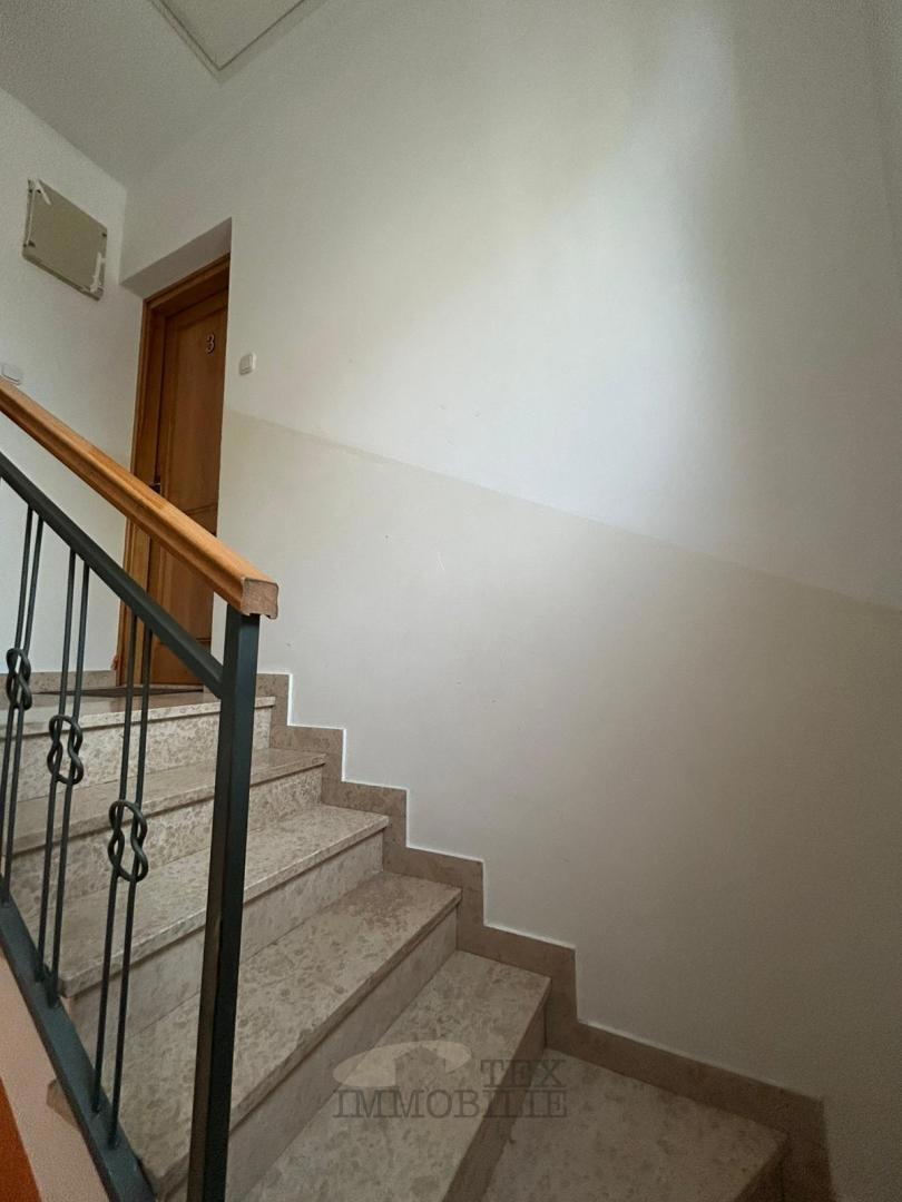 EDIFICIO RESIDENZIALE-COMMERCIALE NEL CUORE DEL CENTRO STORICO DI VRSAR