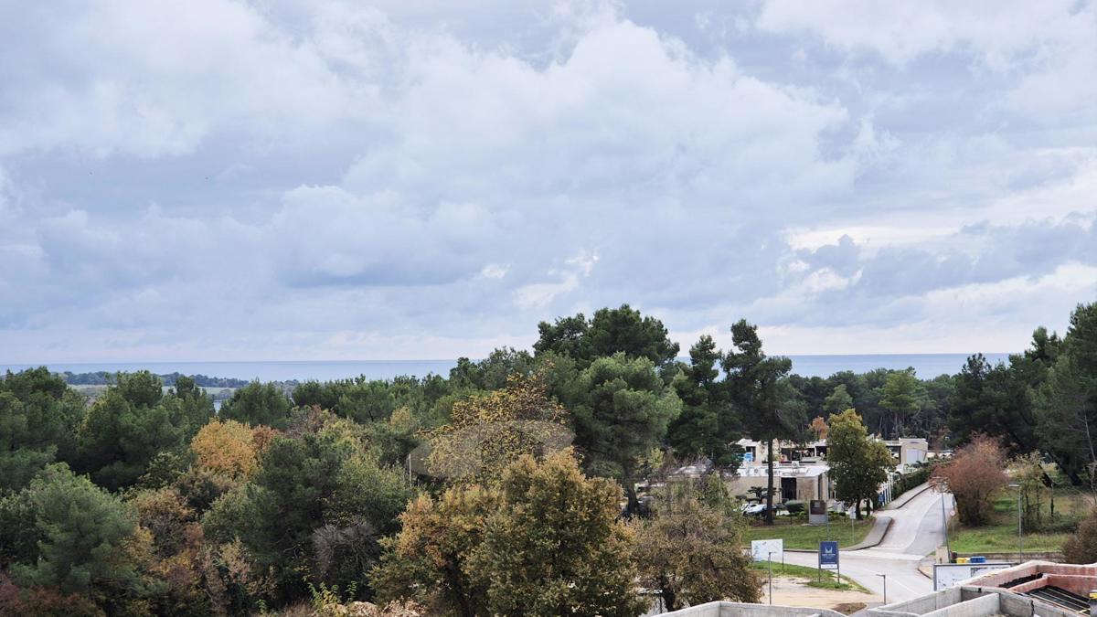 Zona di Parenzo – Attico in nuova costruzione con tre camere da letto