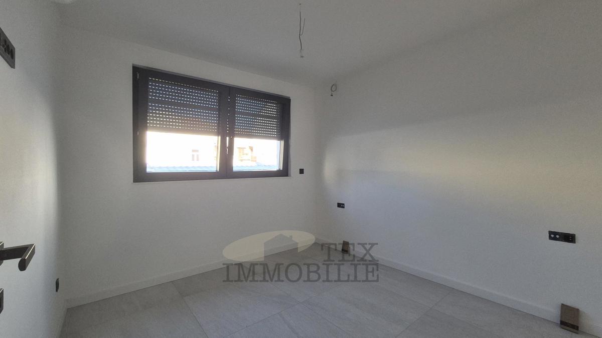 Nuovo appartamento moderno a centro Parenzo