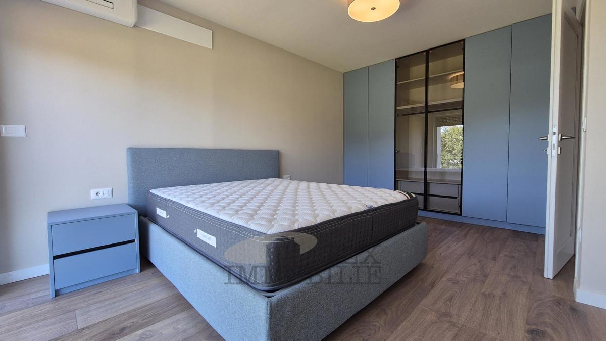 Ville residenziali a 70 m dal mare a Parenzo