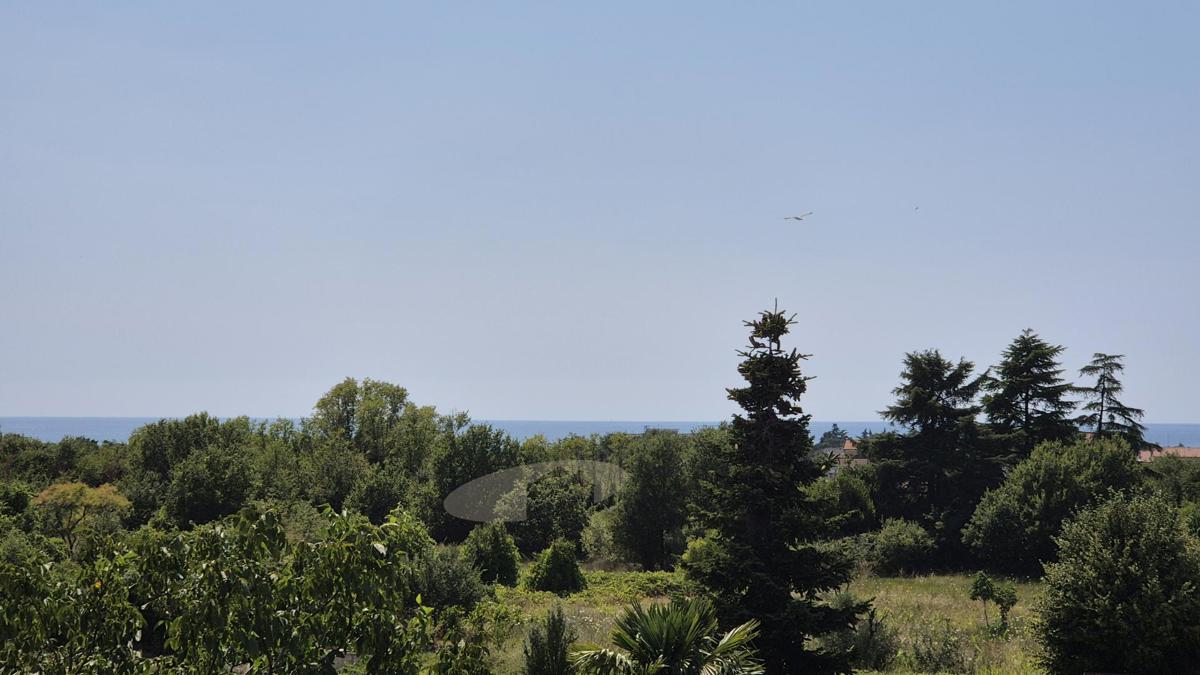 Appartamento con 2 Camere e Terrazza con Vista Mare – Parenzo