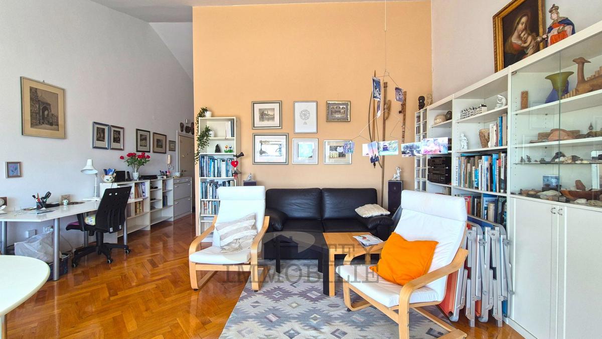 Appartamento con 2 Camere e Terrazza con Vista Mare – Parenzo