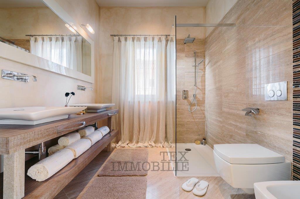 Villa di lusso con piscina a 800 m dal mare