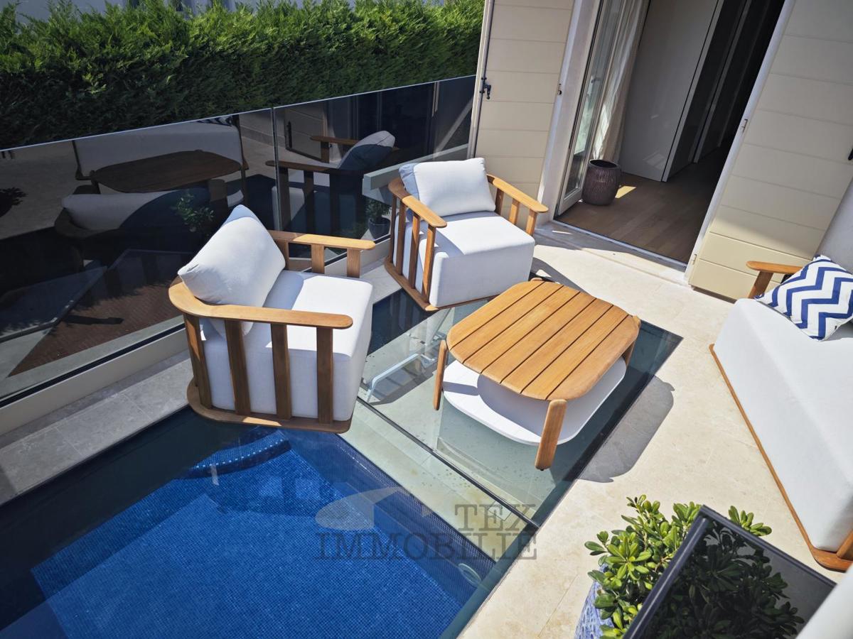 Villa di lusso con piscina a 800 m dal mare