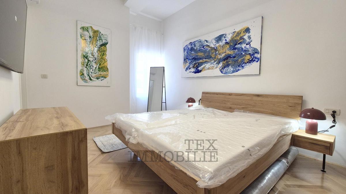 PARENZO – Edificio storico con 4 unità abitative nel pieno centro della città