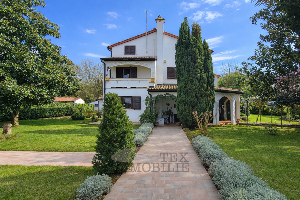 Spaziosa casa familiare a 6 km da Parenzo