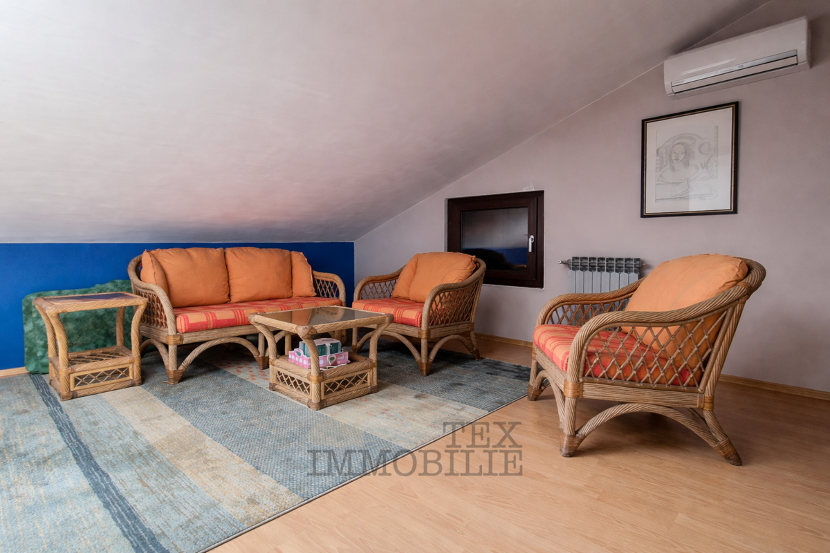 Spaziosa casa familiare a 6 km da Parenzo