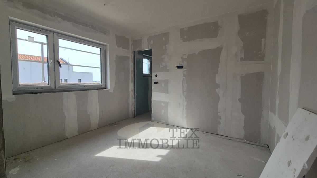 Parenzo, Appartamento moderno con terrazza sul tetto e vista mare – a 1,4 km dal mare