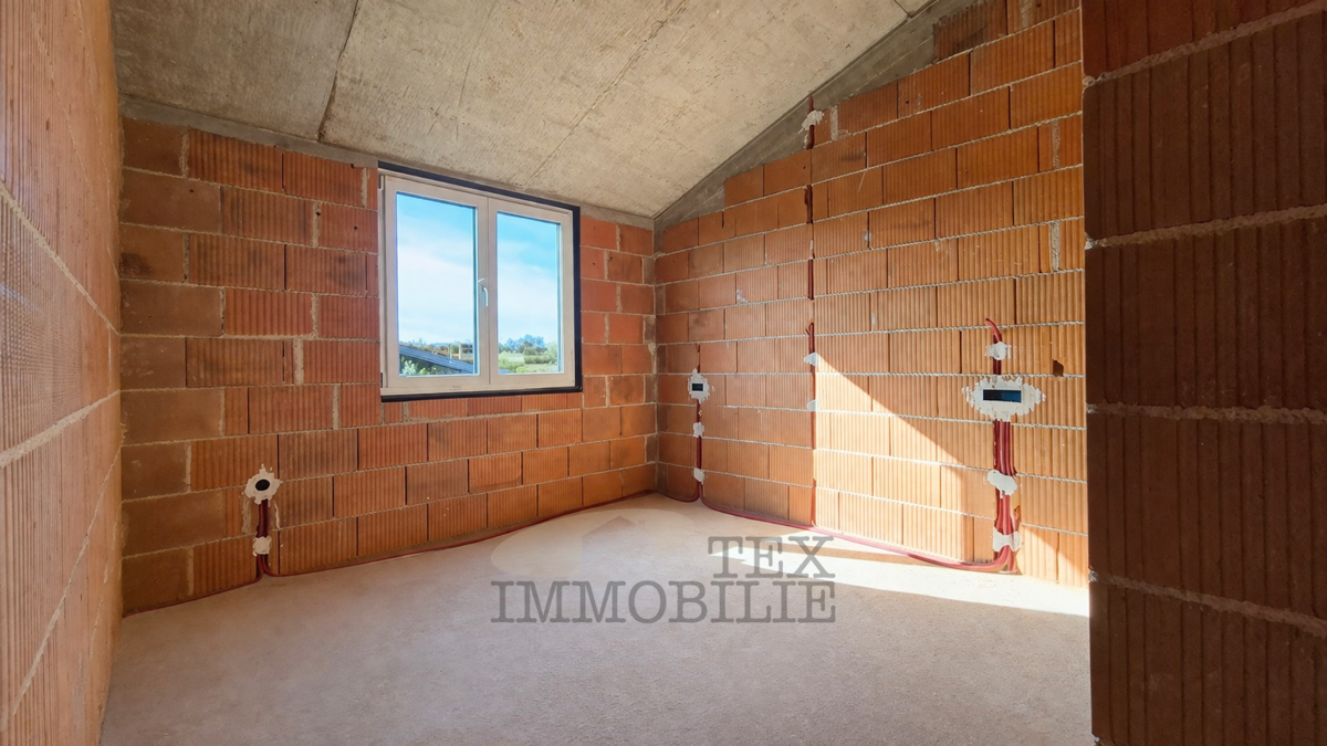 Wohnung mit Meerblick in der Nähe von Poreč –80,62 m²