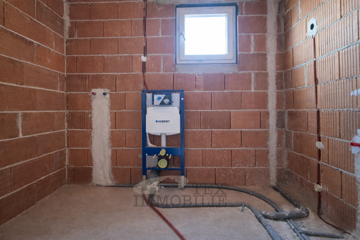 Wohnung mit Meerblick in der Nähe von Poreč –80,62 m²