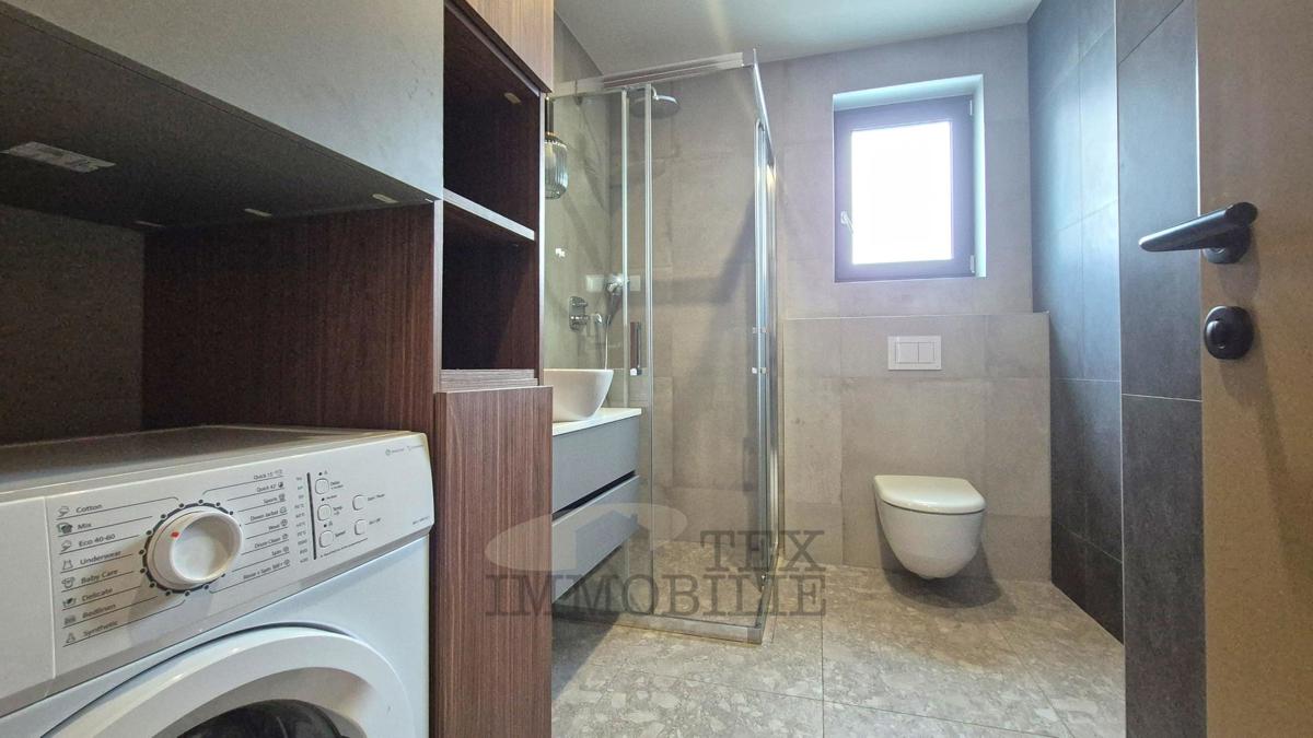 Parenzo - Appartamento con piscina e tre camere da letto