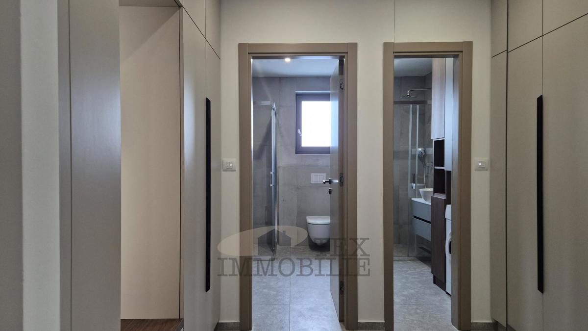 Parenzo - Appartamento con piscina e tre camere da letto