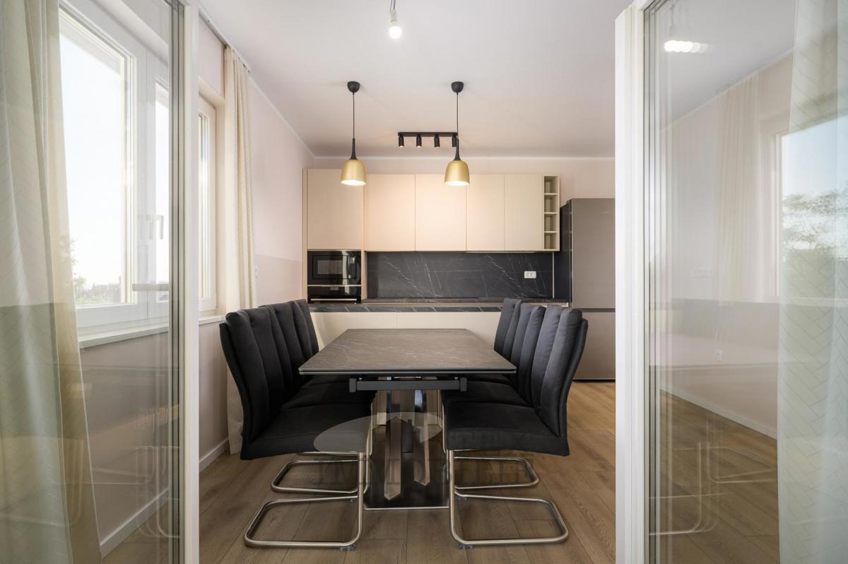 Nuova costruzione - appartamento con tre camere da letto a Parenzo