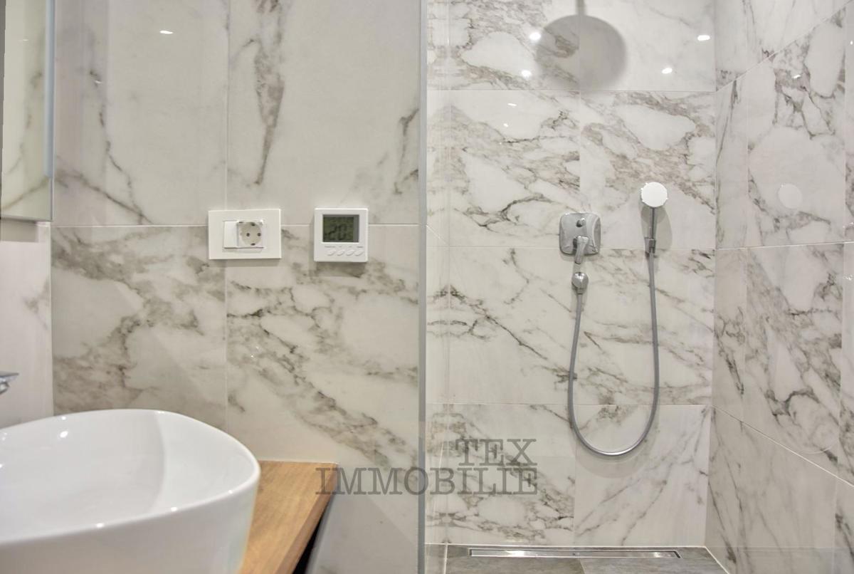 Appartamento di lusso con vista mare, 122 m2