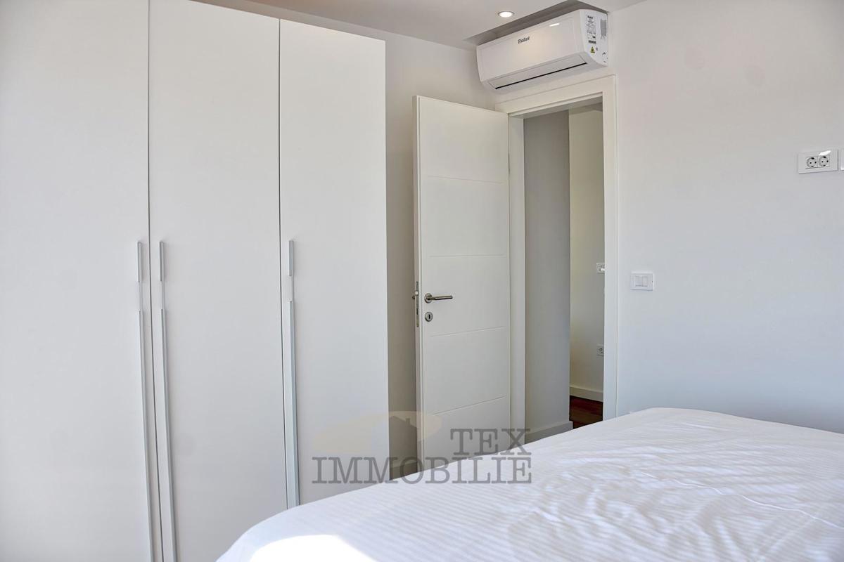 Appartamento di lusso con vista mare, 122 m2