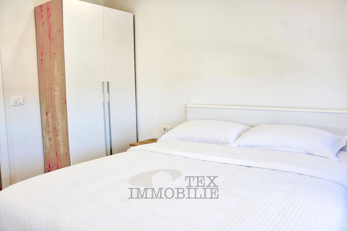 Appartamento di lusso con vista mare, 122 m2