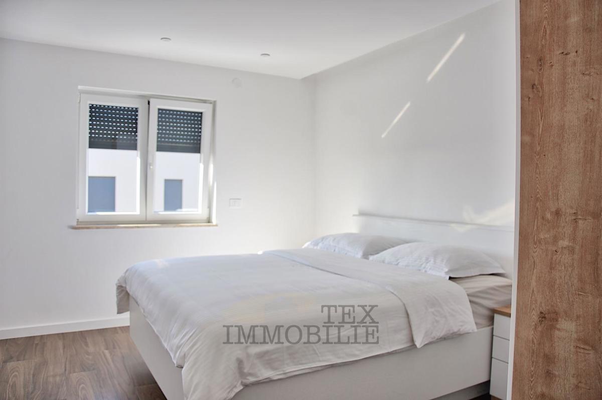 Appartamento di lusso con vista mare, 122 m2