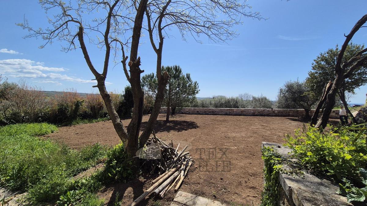 Casa in pietra a 14 km da Parenzo