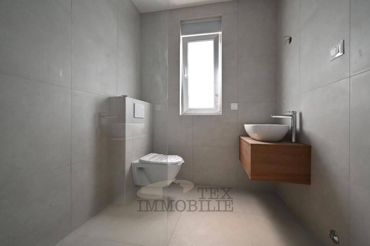 Nuova costruzione – Appartamento con due camere da letto e vista mare