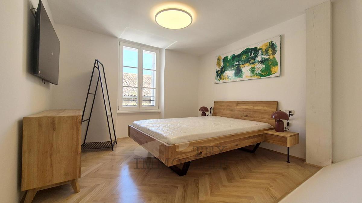 Parenzo – Due Appartamenti Spaziosi ed Elegantemente Arredati nel Cuore del Centro Storico