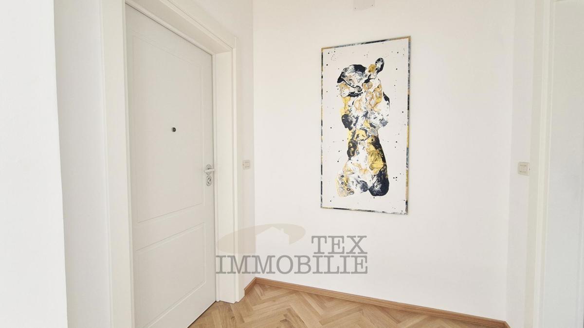 Parenzo – Due Appartamenti Spaziosi ed Elegantemente Arredati nel Cuore del Centro Storico